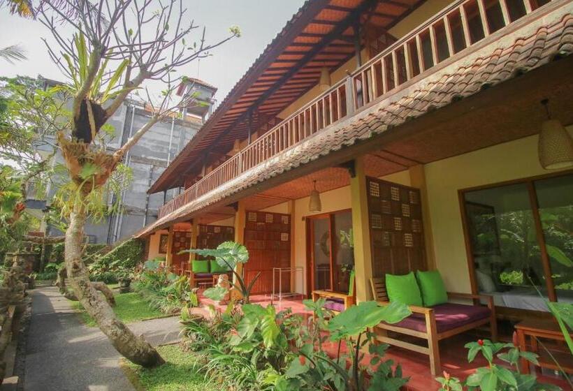غرفة قياسية مزوَّدة بشُرفة, Jati Homestay