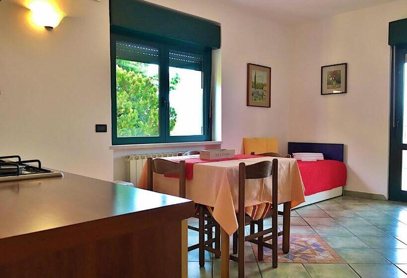 1 Bedroom Apartment Lake View, Residence Bellavista