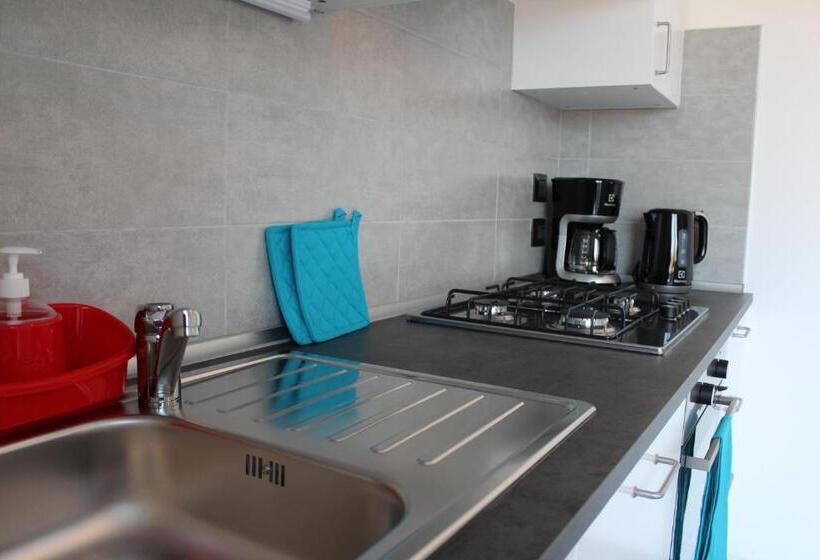 Апартаменты 1 Спальня Нижний Этаж, Residence Bellavista