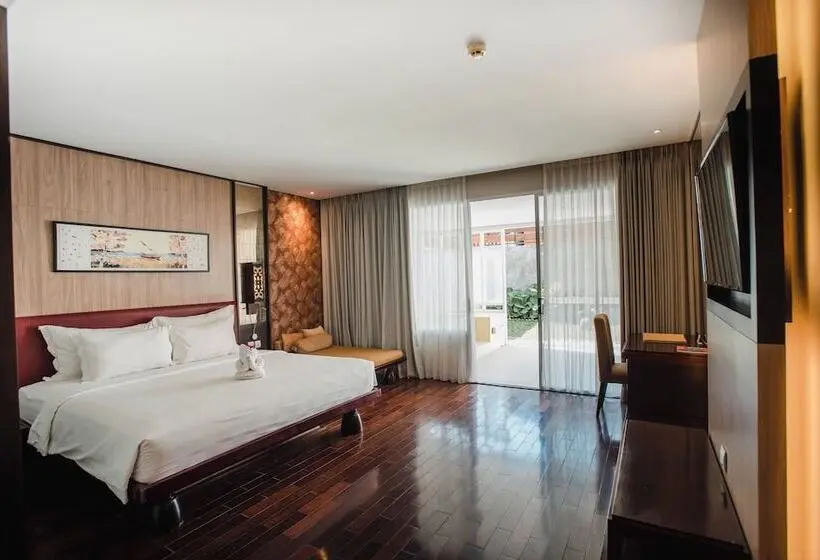 اتاق لوکس با تخت بزرگ, Sanur Resort Watujimbar