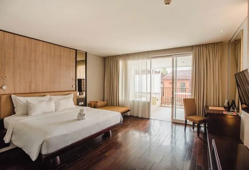 اتاق لوکس با تخت بزرگ, Sanur Resort Watujimbar