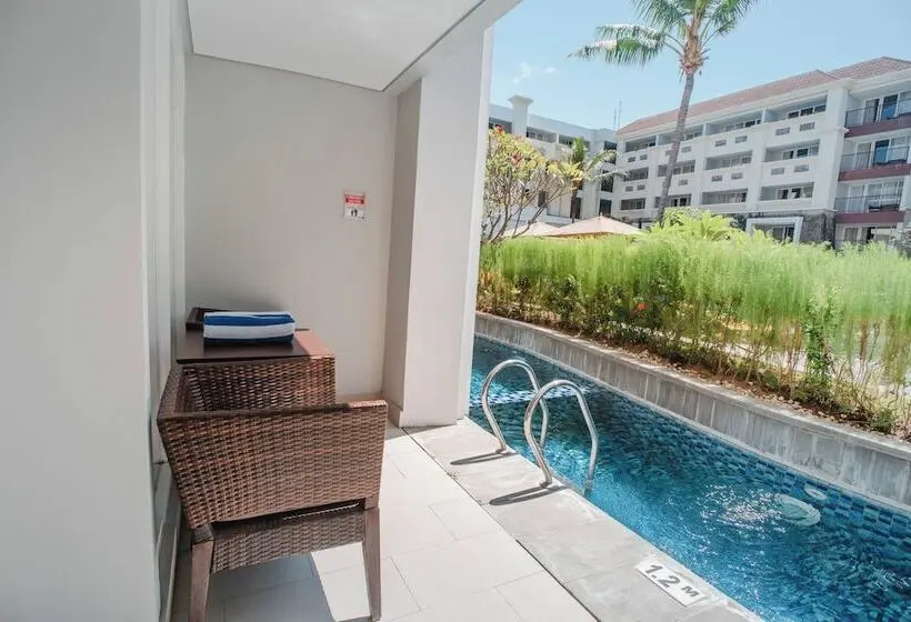 اتاق لوکس, Sanur Resort Watujimbar