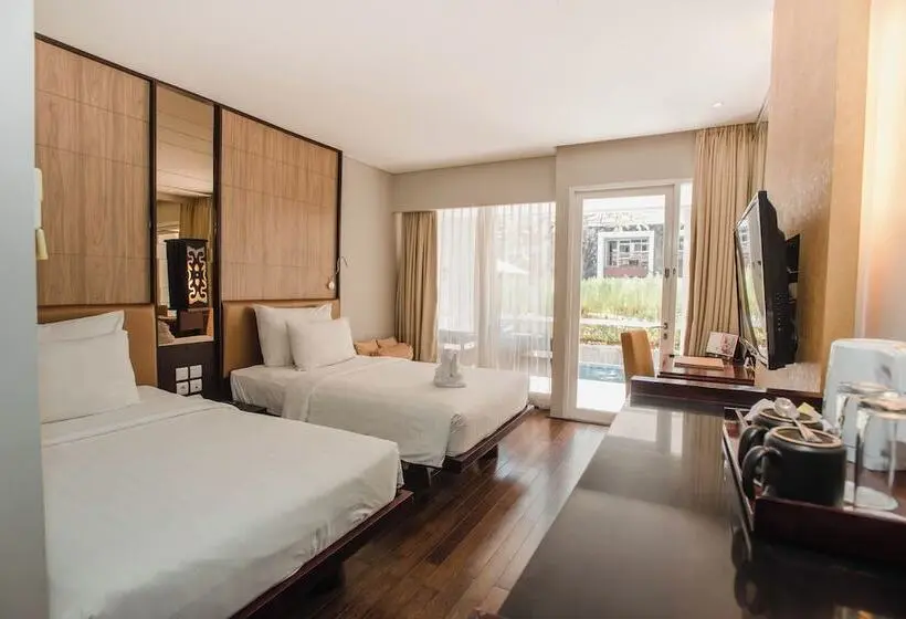 اتاق لوکس, Sanur Resort Watujimbar