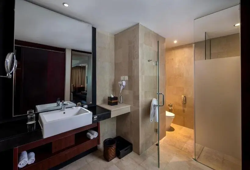 سوییت, Sanur Resort Watujimbar