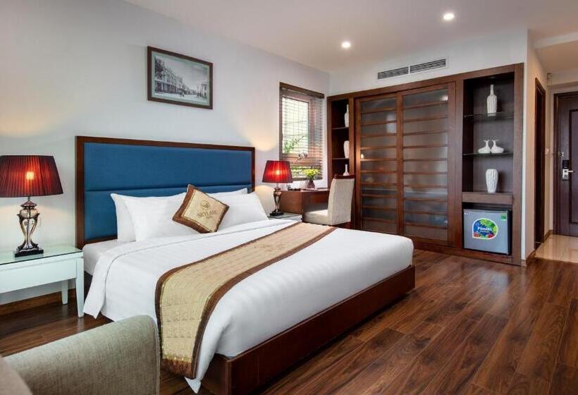 اتاق اجرایی, Skylark