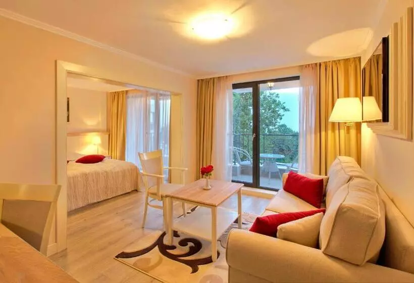 Junior Suite Park View, White Rock Castle Suite Hotel & Spa