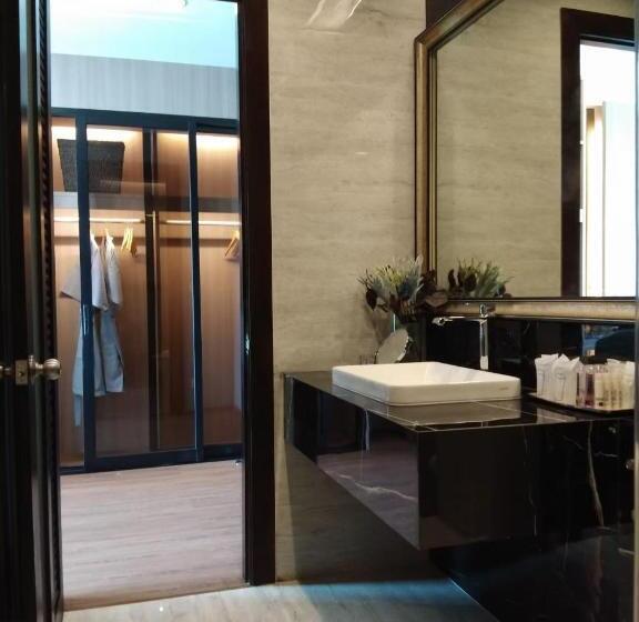 2ベッドルームアパートメント, The Regent Hotel Kamala Beach