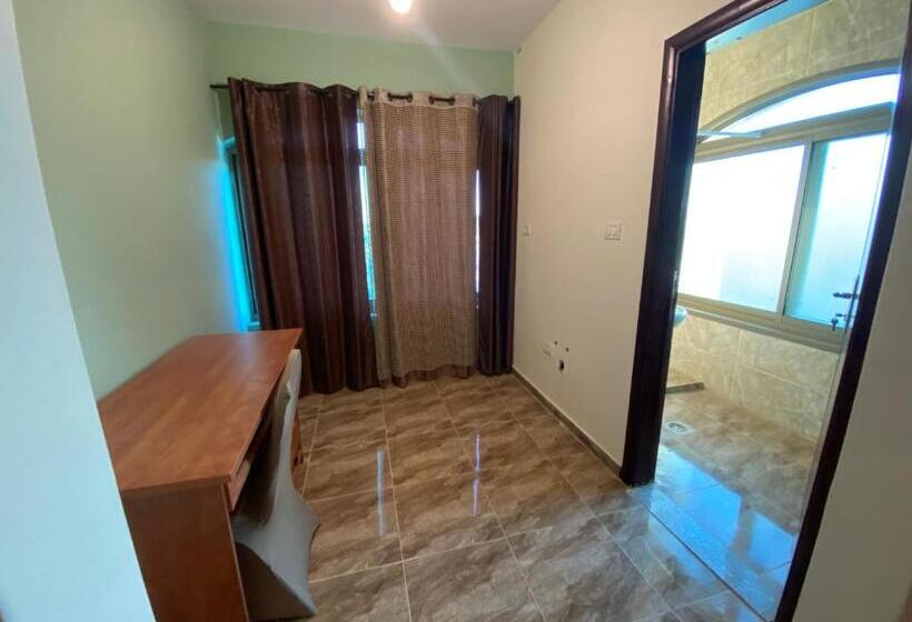اتاق استاندارد, Jericho Waleed S Hostel