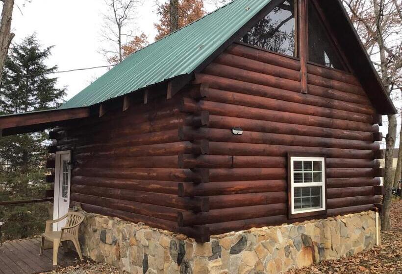오두막, Kozy Haven Log Cabin Rentals