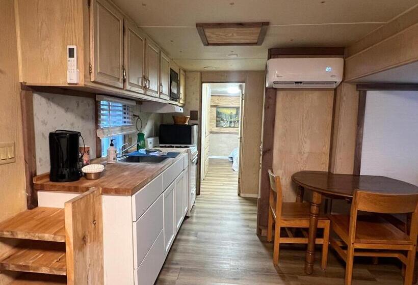 בית, חדר שינה 1, Kozy Haven Log Cabin Rentals