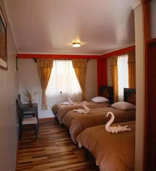 اتاق سوپریور سه تخته, Tunupa Lodge