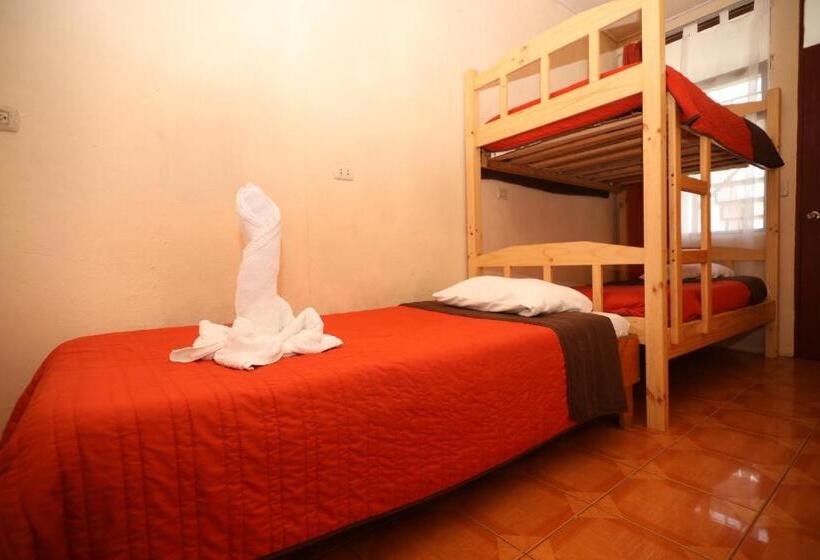 חדר בסיסי לשלושה, Maris Bed & Breakfast Monteverde