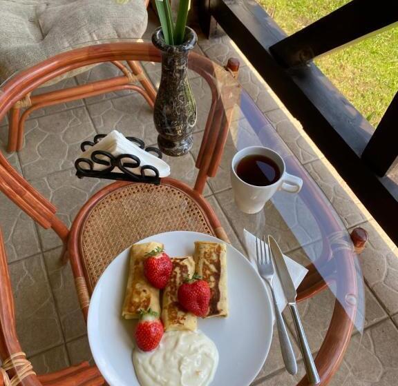 خانه 1 خوابه, Chalet Trostian