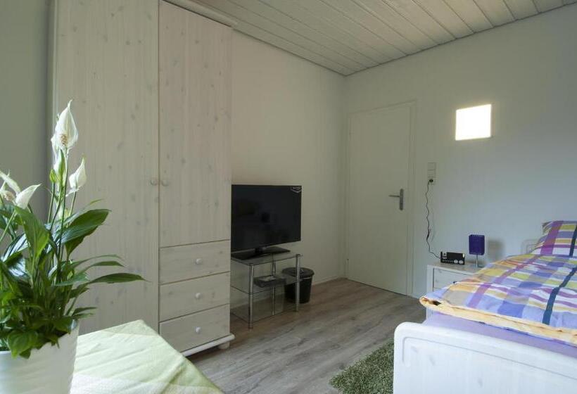 3ベッドルームアパートメント, Pension Werdohl