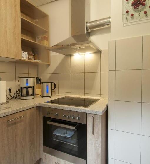 3ベッドルームアパートメント, Pension Werdohl