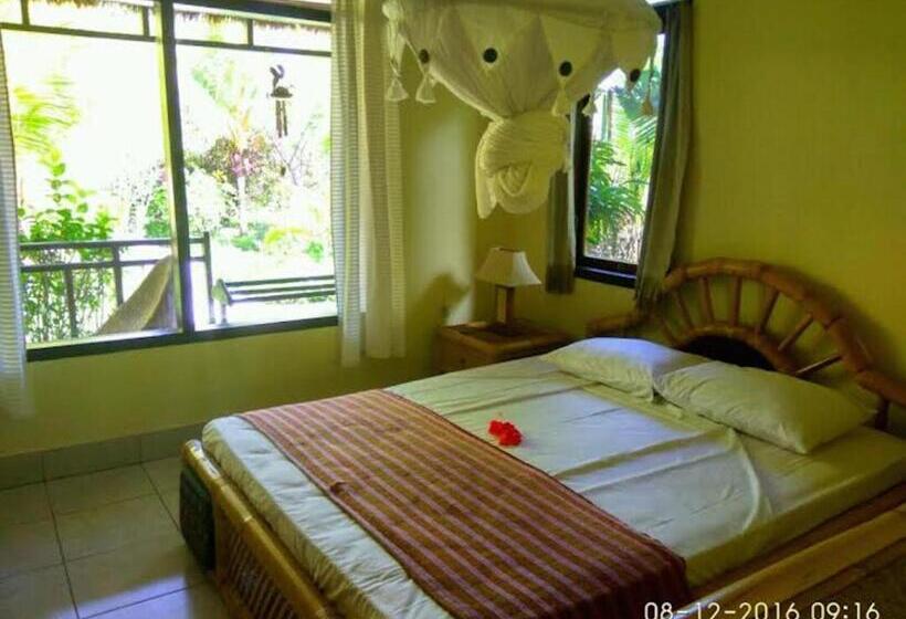 جناح عائلي, Sea World Club Beach Resort & Dive Center