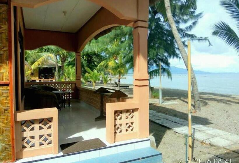 Номер Deluxe Вид на Море, Sea World Club Beach Resort & Dive Center