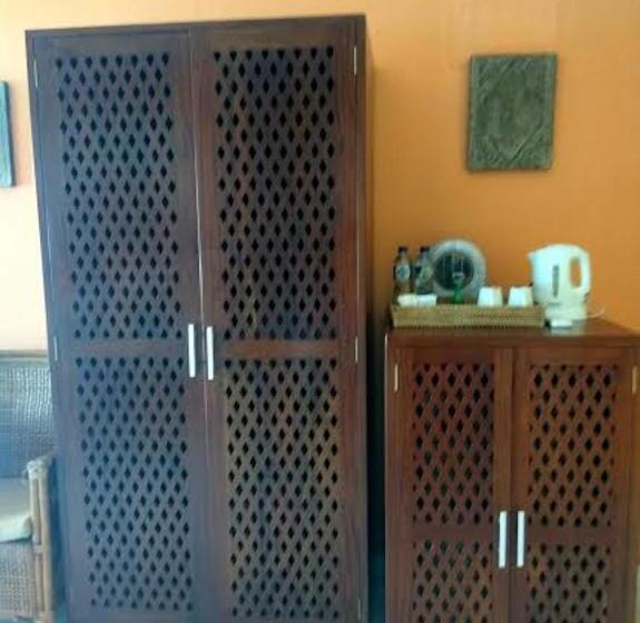 غرفة ديلوكس مطلّة علي البحر, Sea World Club Beach Resort & Dive Center