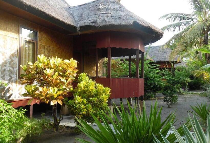 غرفة عائلية مطلّة علي البحر, Sea World Club Beach Resort & Dive Center