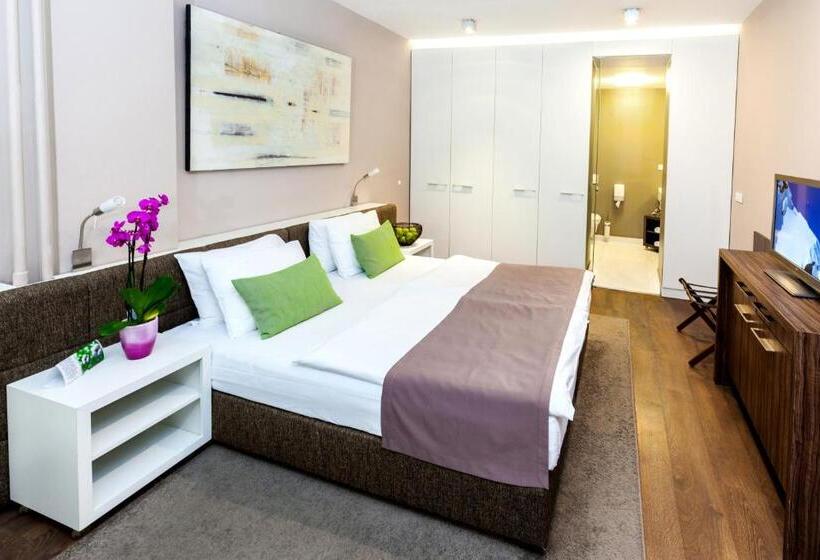 اتاق استاندارد, Adresa Suites