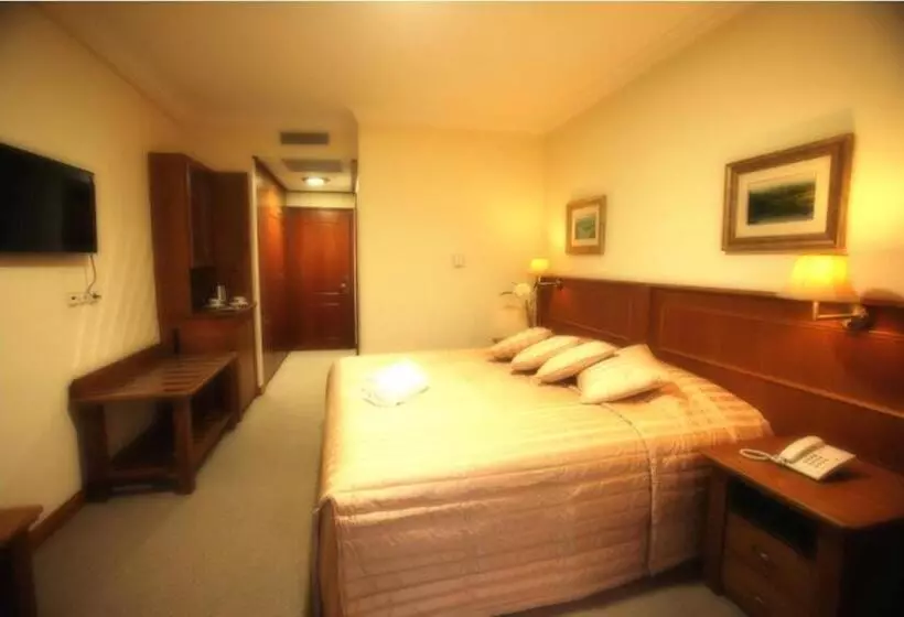 デラックストリプルルーム, Afkos Grammos Boutique Hotel Resort