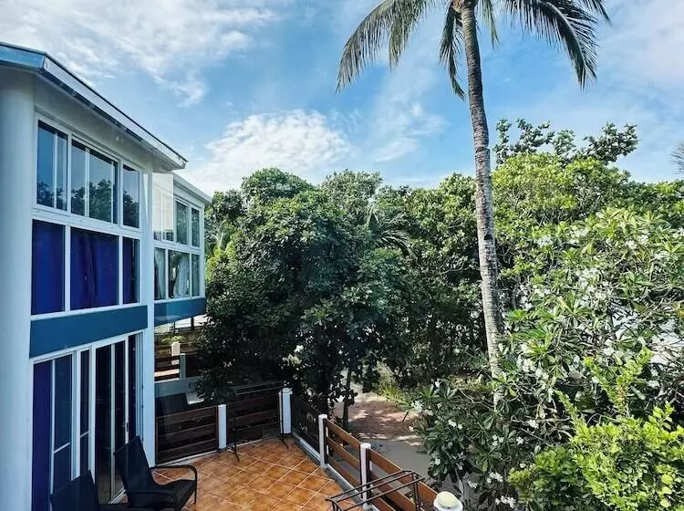 اتاق استاندارد, Aissatou Beach Resort