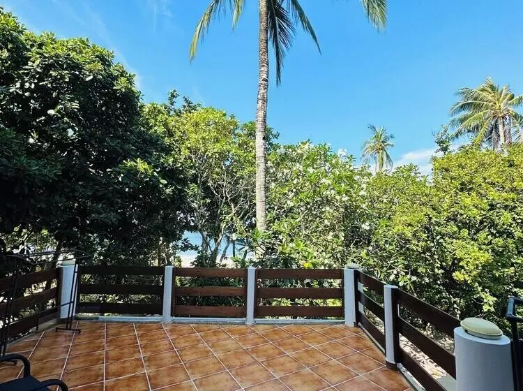 اتاق استاندارد, Aissatou Beach Resort