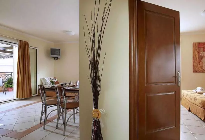 Junior Suite, Avantis Suites