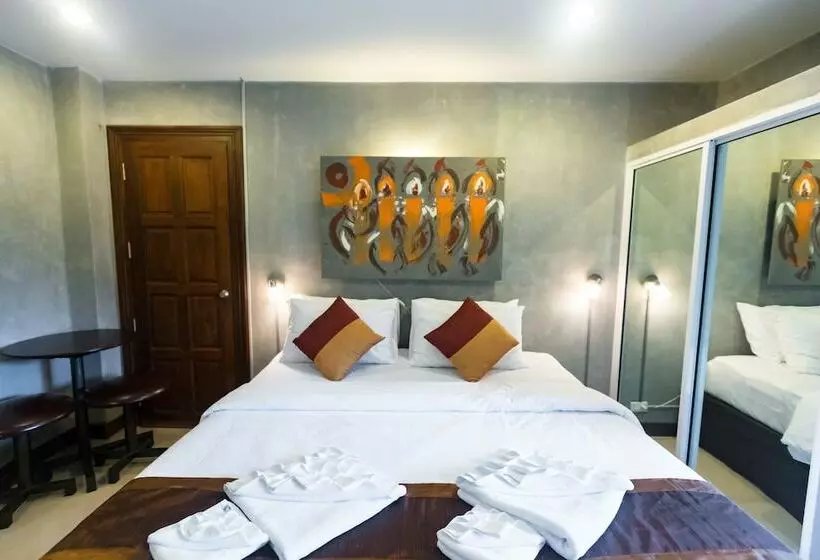 Deluxe-huone, Baan Kamala Fantasea