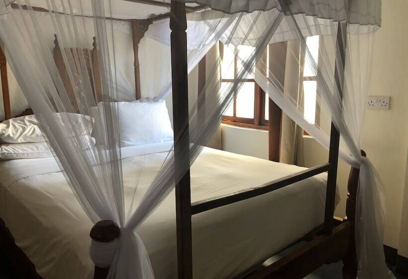 标准单人间, Beyt Al Salaam