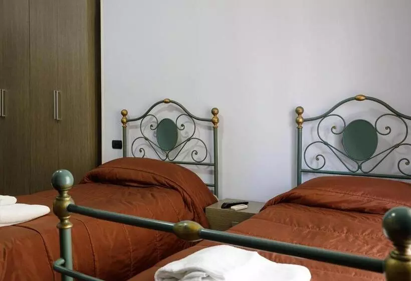 اتاق استاندارد چهار تخته, Best Western Hotel Dei Mille