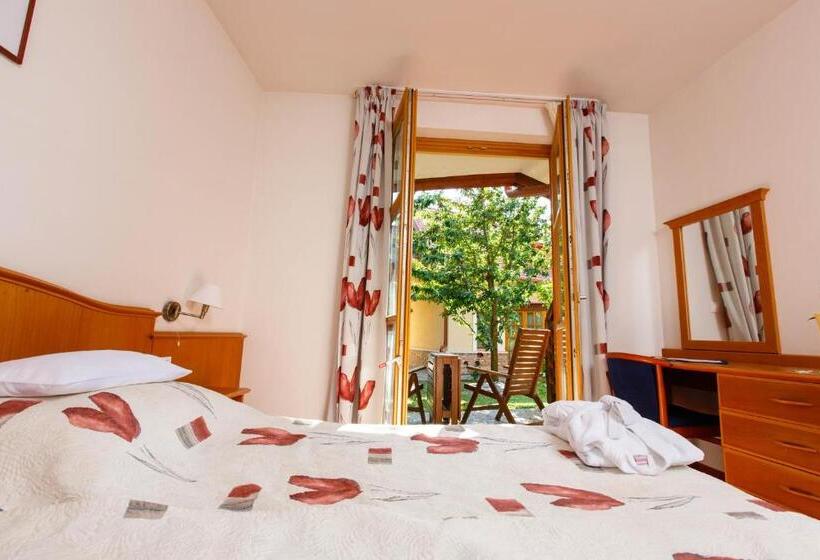 스탠다드 테라스 룸, Kehida Termál Resort & Spa