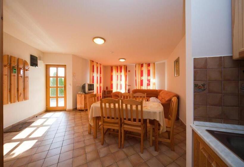 Apartamento 2 Dormitórios, Kehida Termál Resort & Spa