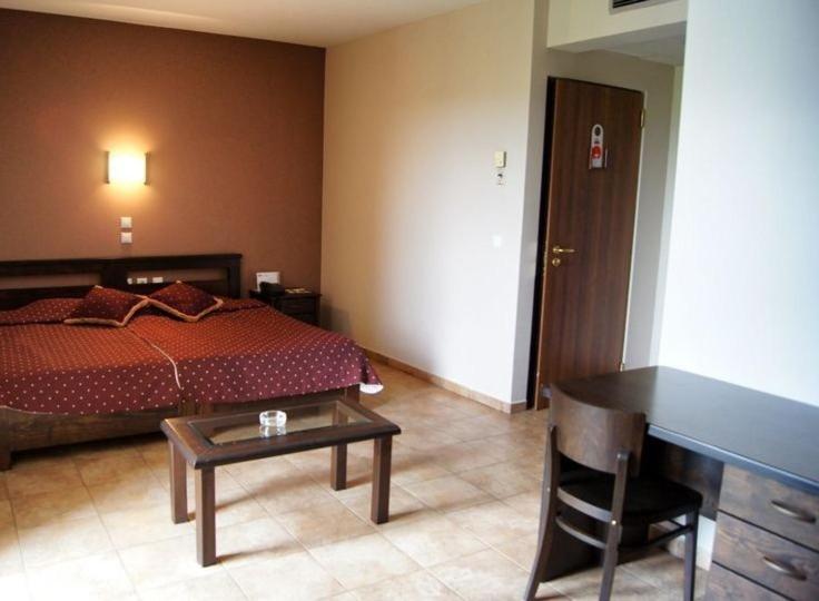 Номер Стандарт Трехместный, Le Chalet