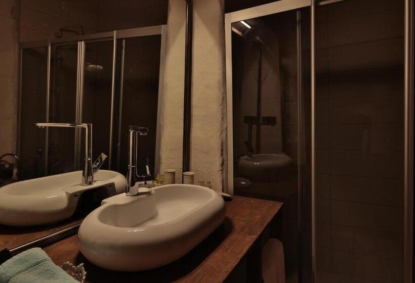 اتاق استاندارد با وان آب گرم, Sakli Konak Cappadocia Hotel&restaurant