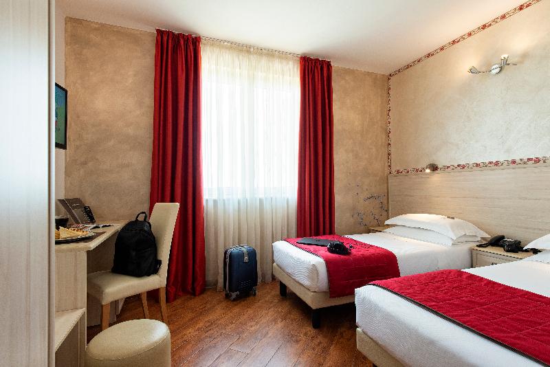 Номер Стандарт, Simon