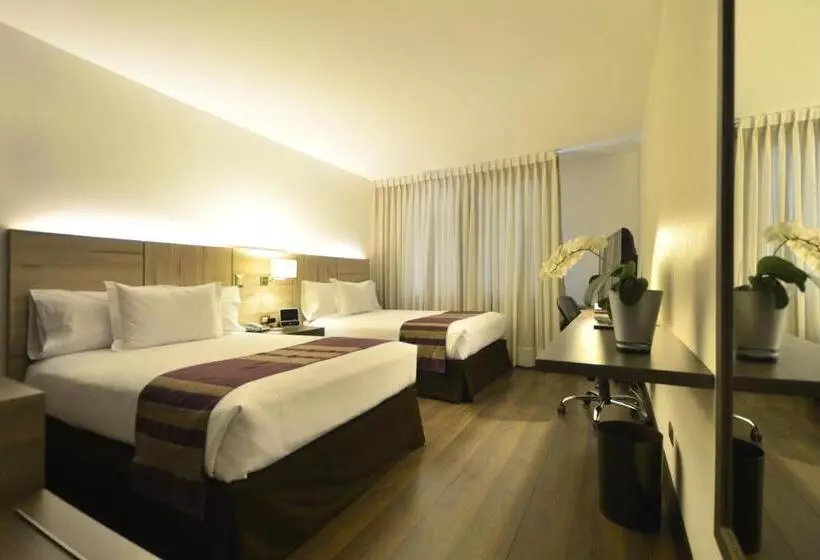 プレミアムルーム, Aku Hotels