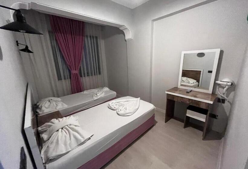 غرفة قياسية ثلاثية, Best Alanya