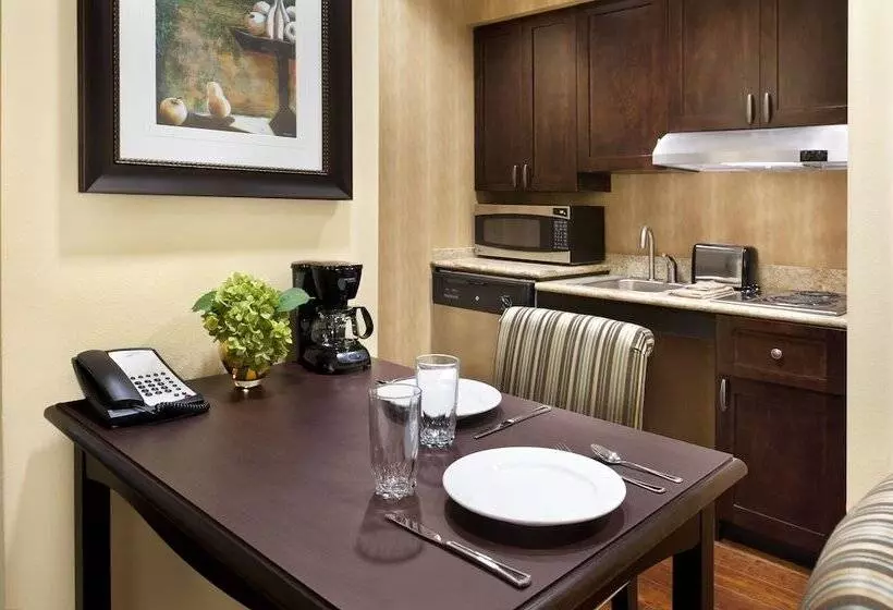 スタンダードスタジオ, Homewood Suites By Hilton Shreveport / Bossier City, La