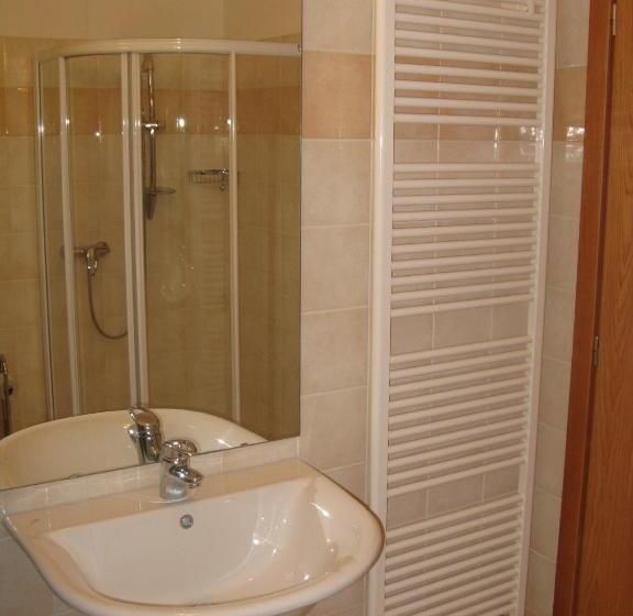 Номер Стандарт Индивидуальный, International