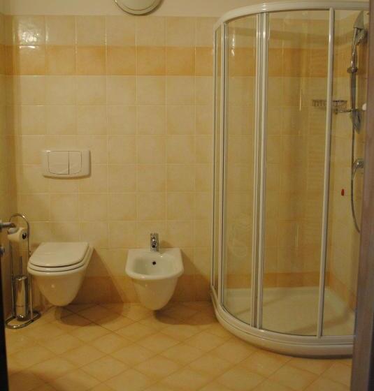 Четырехместный Номер Стандарт, International