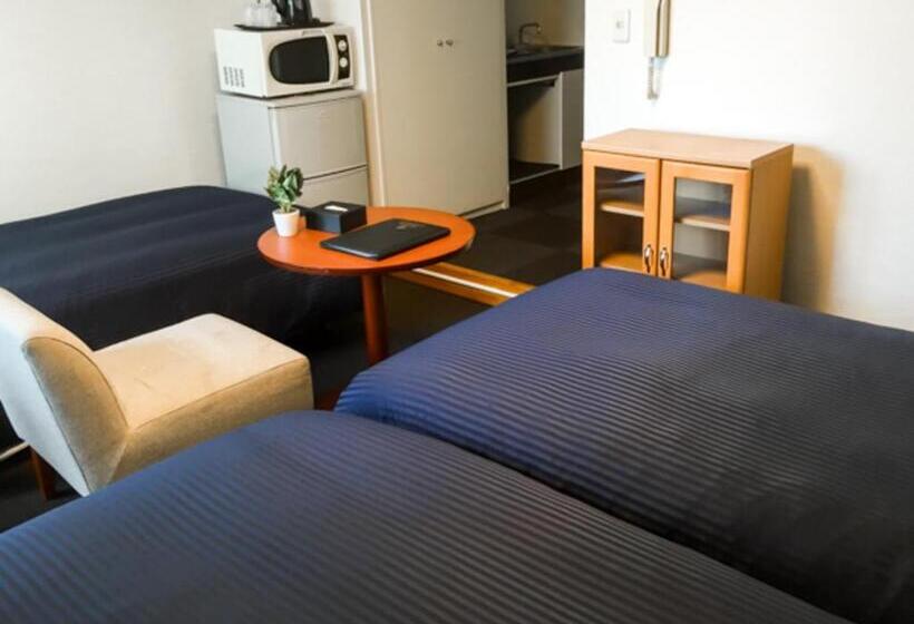 Standard Kolmen Hengen Huone, Livemax Budget Fuchu