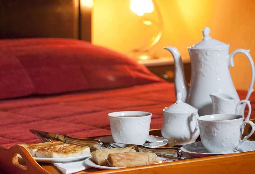 标准间, Mikri Arktos