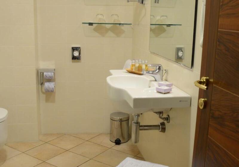 سوییت, Park Hotel Argento