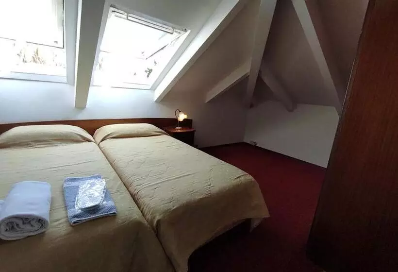 Standard Single Room, Porto Lesvos