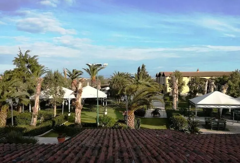 اتاق استاندارد سه نفره, Tenuta San Francesco