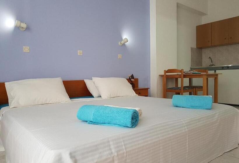 Студио Стандарт с Балконом, Pyrgos Hotel Apartments