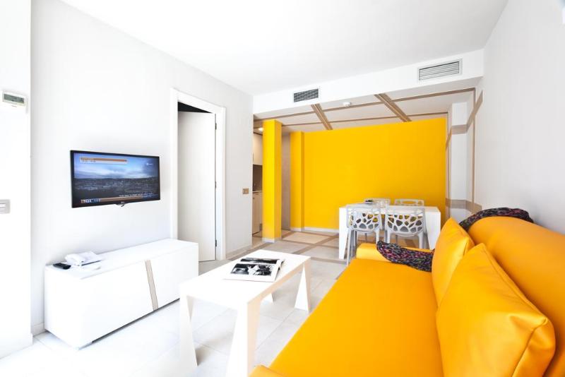 Апартаменты 1 Спальня, Ryans Ibiza Apartments  Only Adults