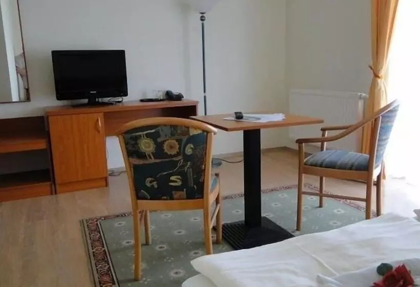 スタンダードルーム, Friesenhof Hotel Restaurant Reitanlage