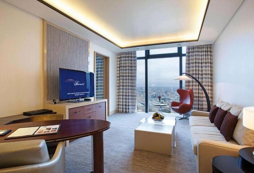 سوییت با چشمانداز دریا, Fairmont Baku Flame Towers